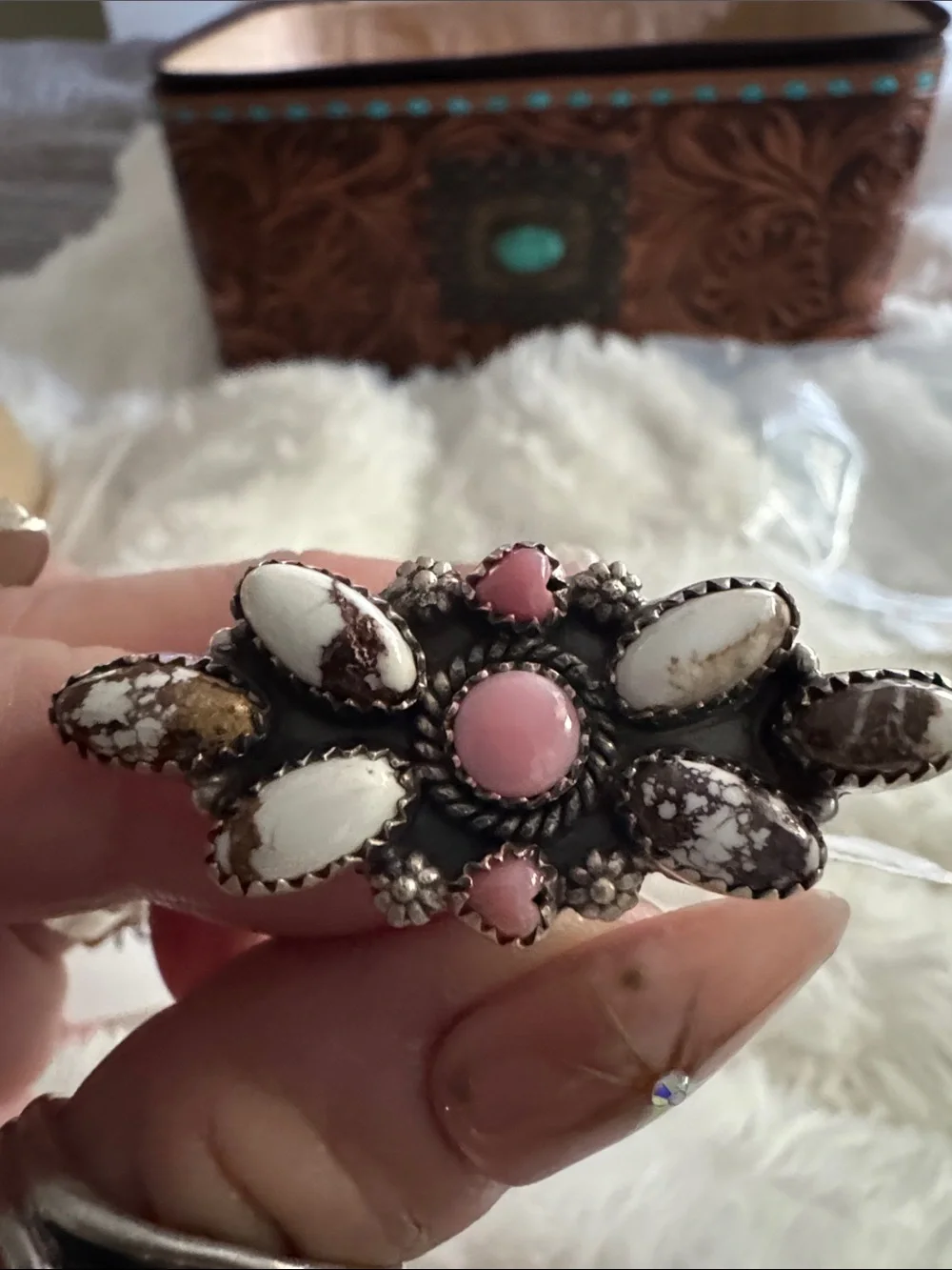 Pink conch  and White horse Jasper  Stone Floral Ring 925 silver